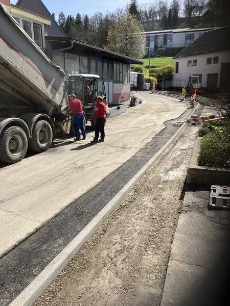 Jährliche Straßen- und Feldwegunterhaltungsarbeiten in Haiterbach und Ortsteile